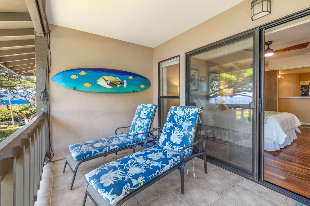 Ocean View Kaanapali Condo w 2 Lanais Loft AC Pool Walk to Beach