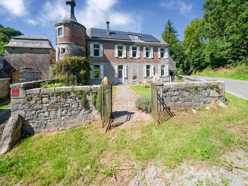 Castle in Ferrieres With Pond Garden