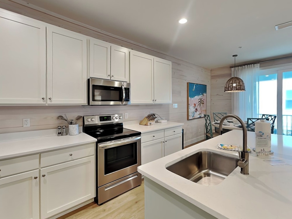 Cottages at Old Bay #5 by Southern Vacation Rentals