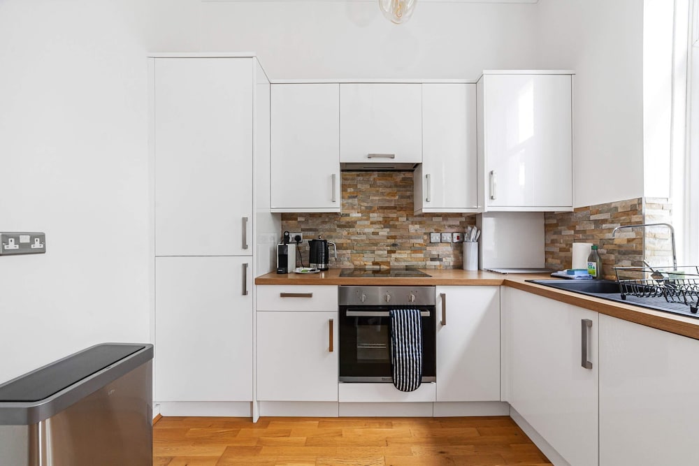 Period Flat in Islington With Modern Charm