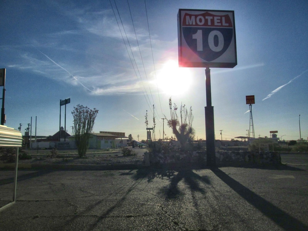 Hotel O Motel 10 Lordsburg I-10