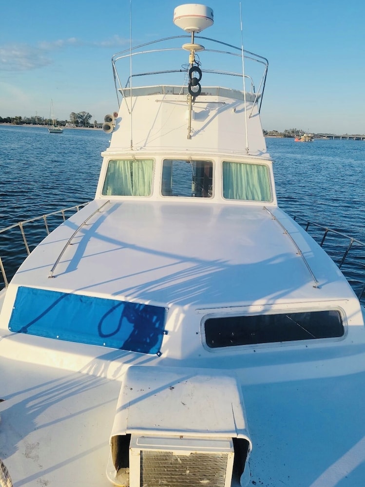 Yacht Time