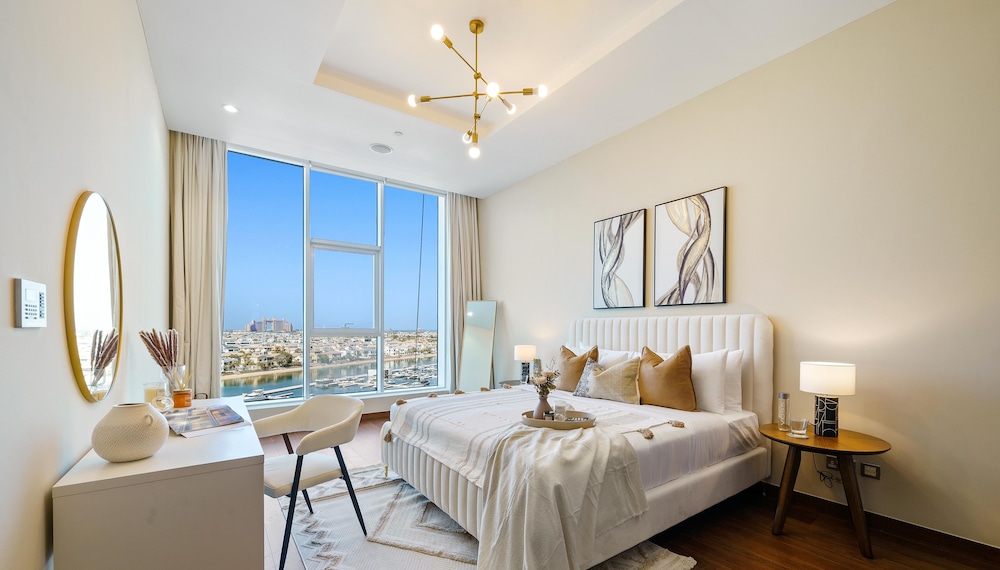 Manzil - Lux 3BR in Palm w Lazy River & Pvt Beach