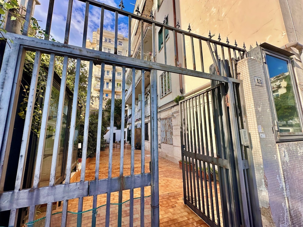 Life in Naples