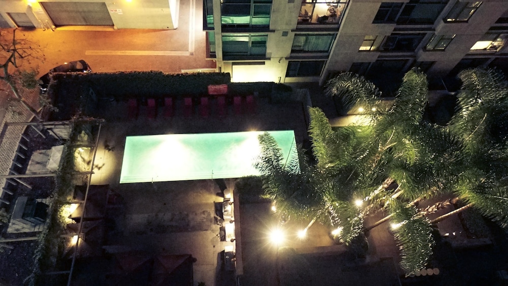 New Lyfe Finest Luxury Apartment