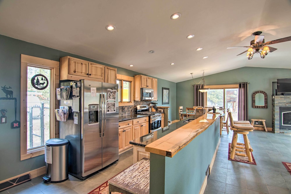 Estes Park Home w/ AC - 1/2 Mi to Lake Downtown! - Property Image 19