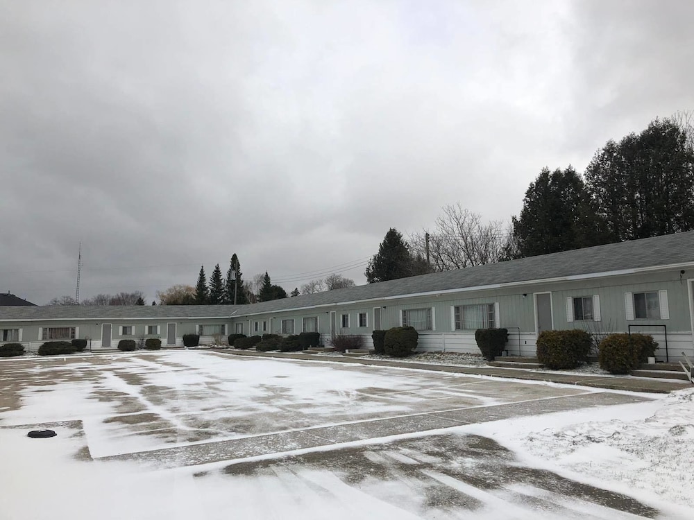 Kincardinite Motel view 3