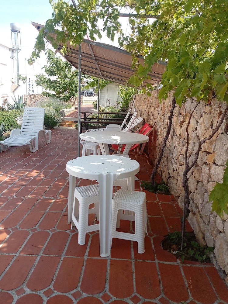 Hostel Kantun