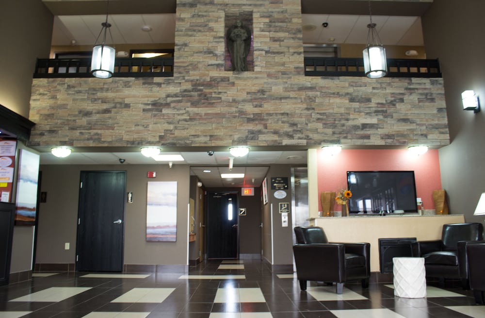 Baymont by Wyndham Springfield IL view 2