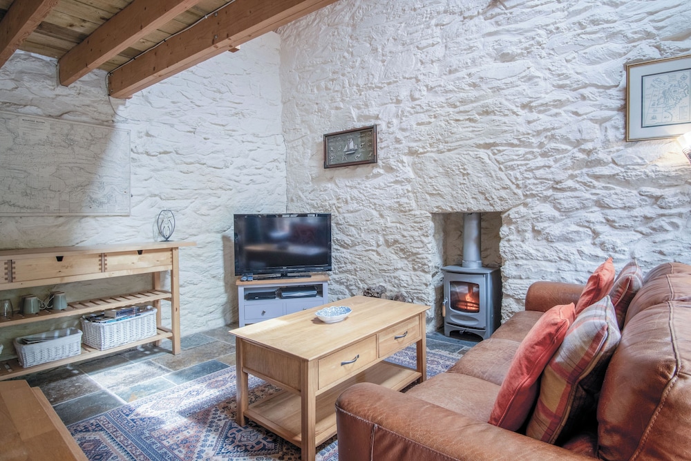 The Apple Store - 1 Bedroom Cottage - St Ishmael's view 4