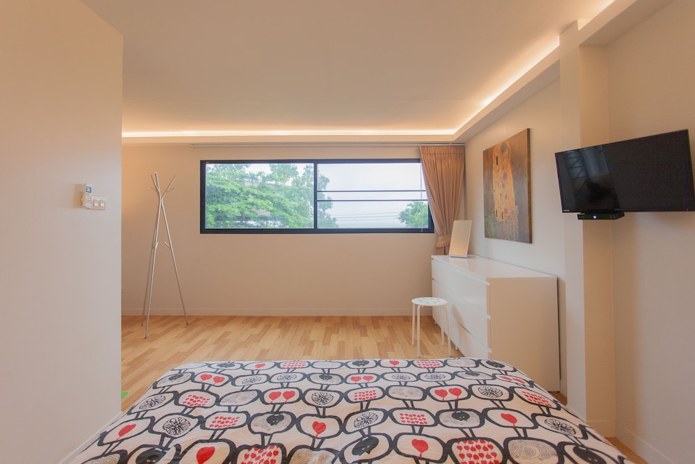 Bamboo Garden House