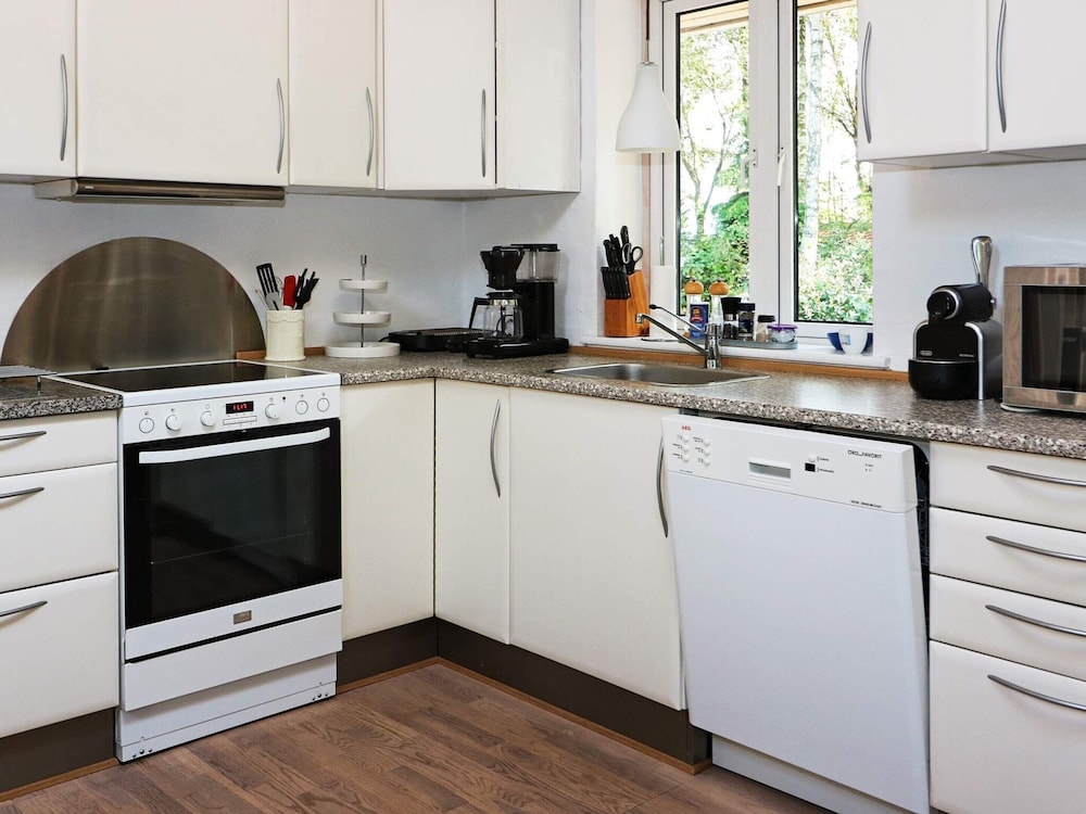 4 Person Holiday Home in Hadsund view 2