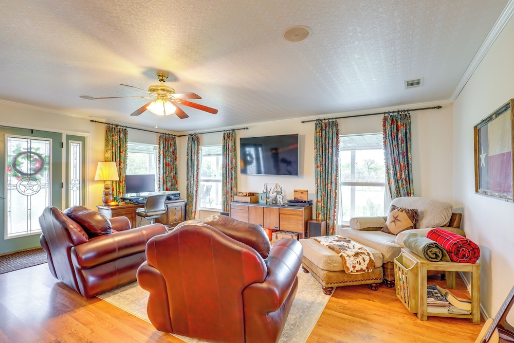 Day Trip to Brownwood: Ranch Retreat on 92 Acres!