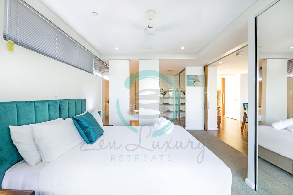 ZEN Towers Penthouse- Ocean View Family Retreat