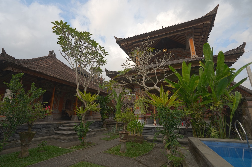 Aura Bisma Ubud