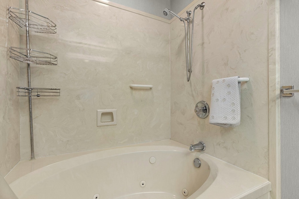 Romar House by Southern Vacation Rentals