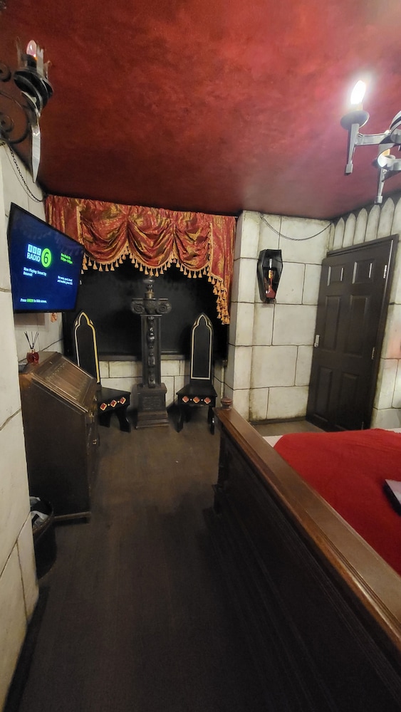 The Gothic Corner view 4
