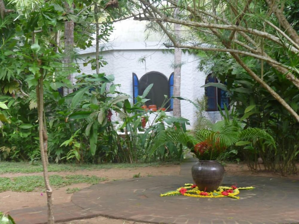 Secret Garden Villa