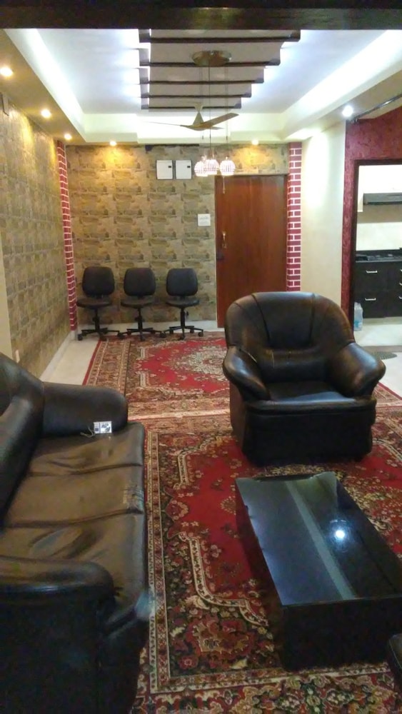 Royal Guest House