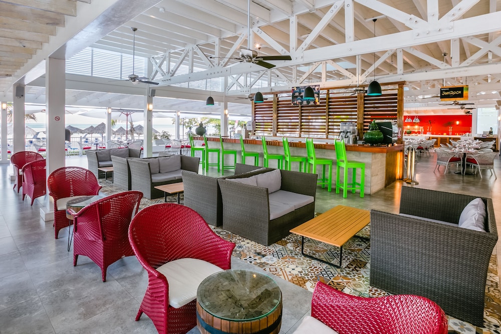 Jamaica Vacations - Grand Decameron Cornwall Beach, A Trademark All-Inclusive Resort - Property Image 11