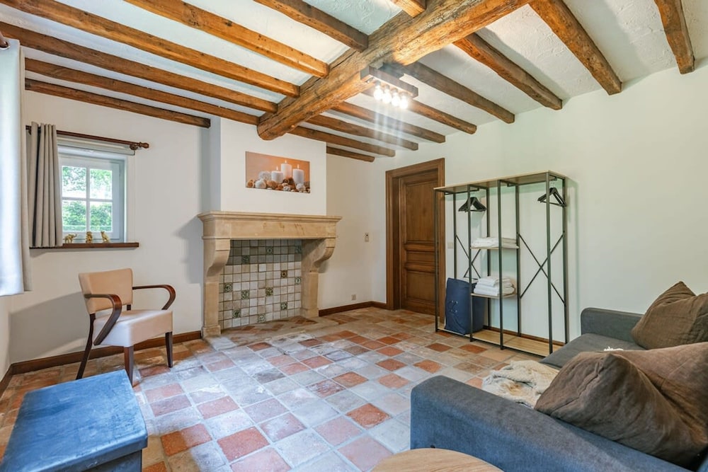 Authentic Villa Amore Located Near Bruges