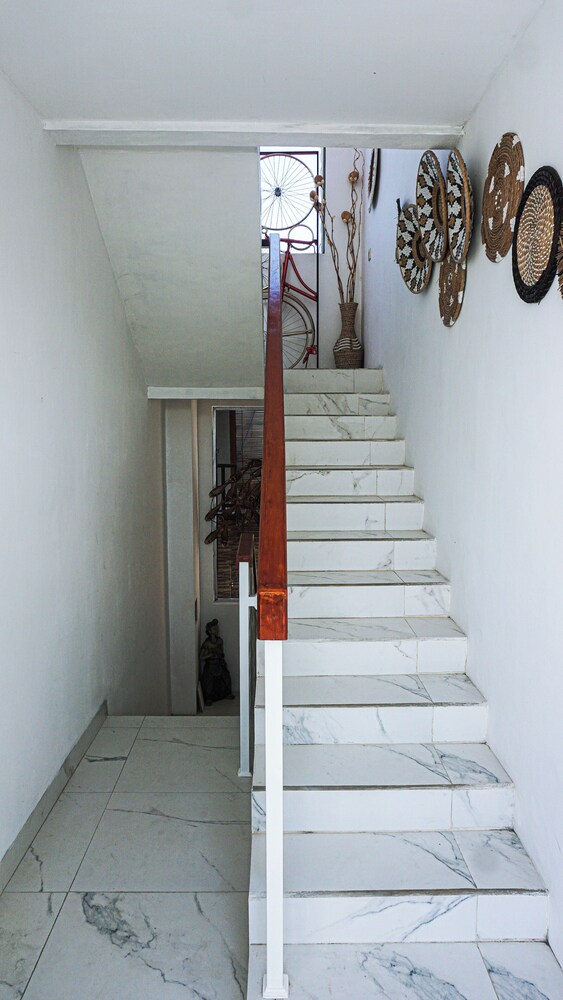 GRIYA GRACHIKA by DOORKOST view 2