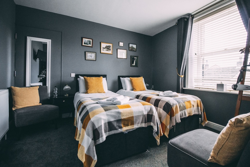 Weavers Guest House