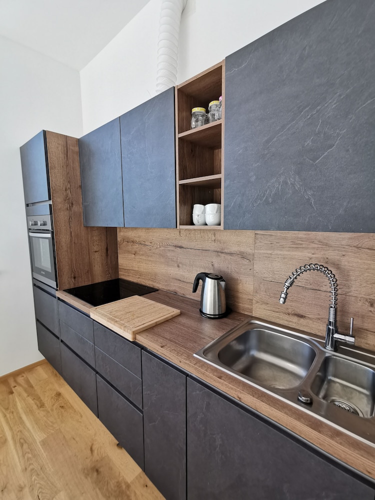 Apartments Egis Koper