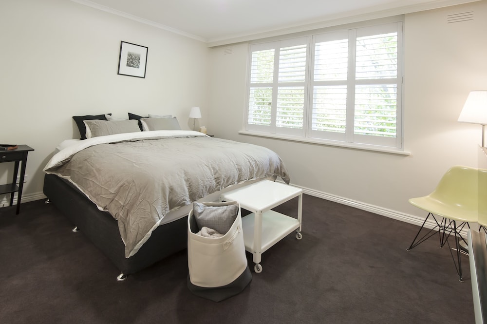 South Yarra Vacations - Sweet Caroline - Property Image 2
