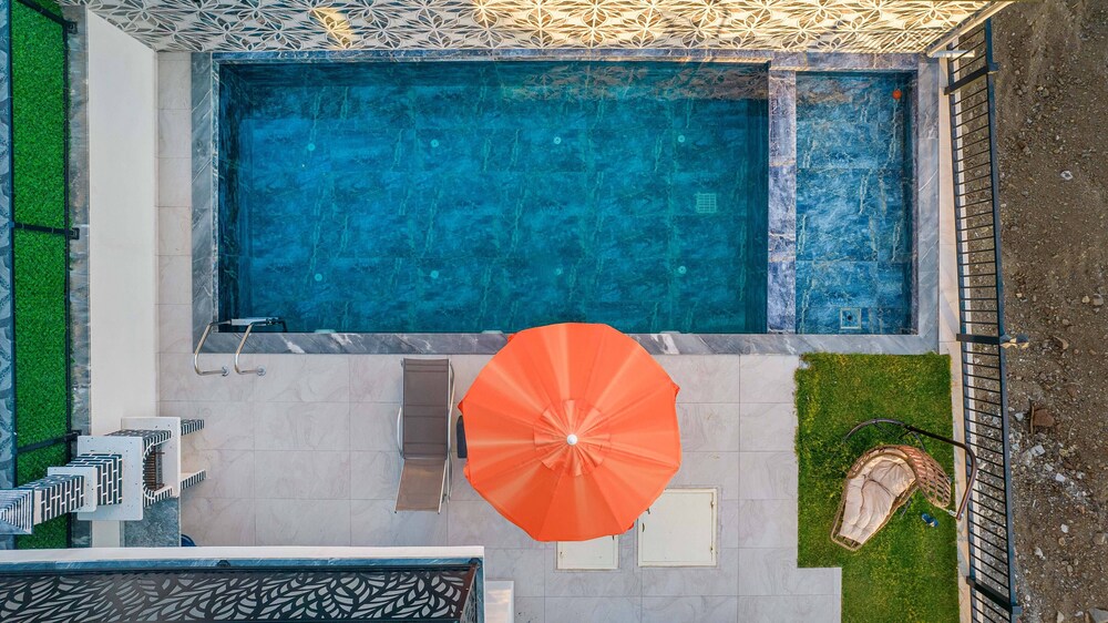 Villa REYHAN view 2