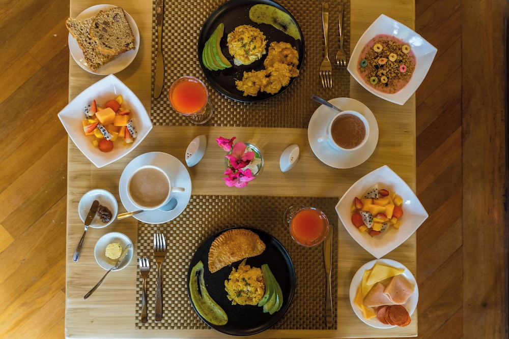 Quito Female Only Hostal-Solo Travelers