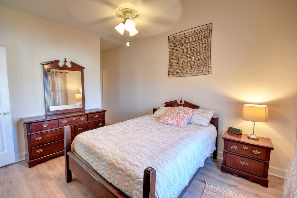 4830 Carnation Cir Magnolia North 2 Bedroom Condo by RedAwning