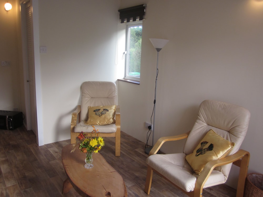 Kendoon Apartment