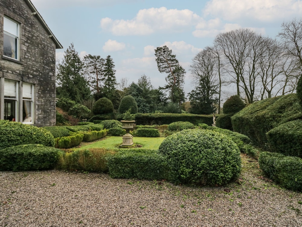 Summerhow Retreat