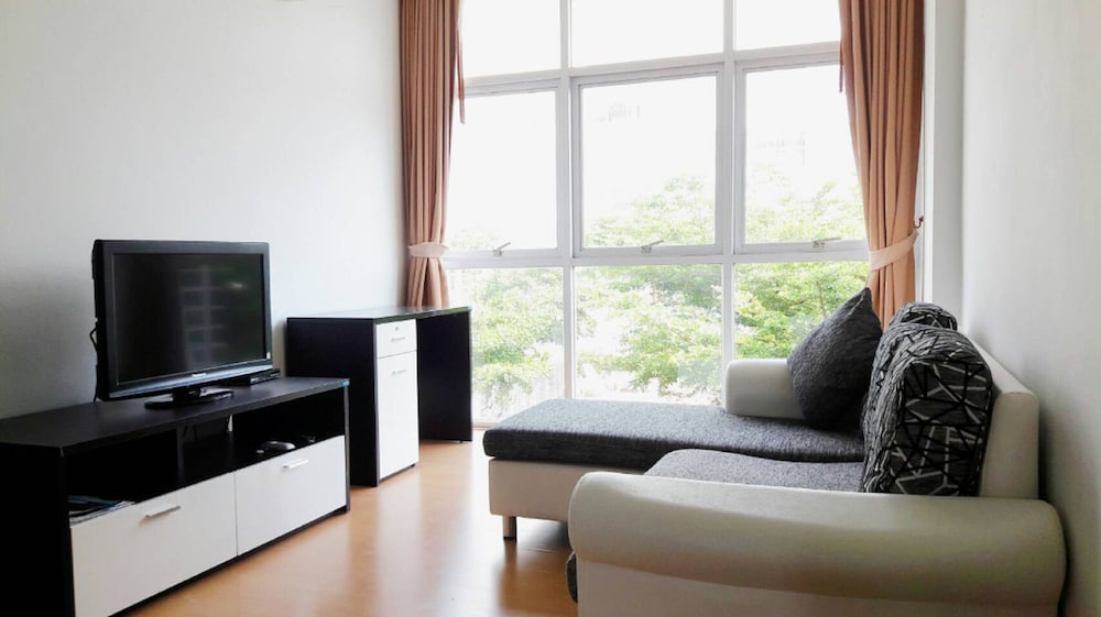 At Sea Condo