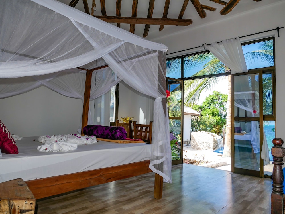 Zanzibar Beach Lodge view 4