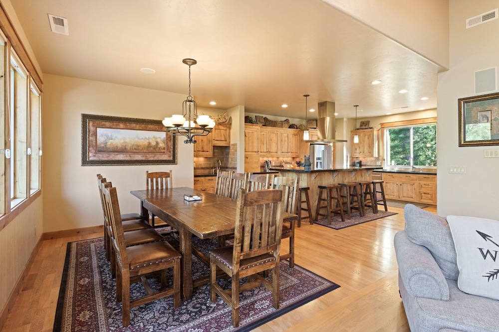 Wallowa 22 4 Bedroom Home