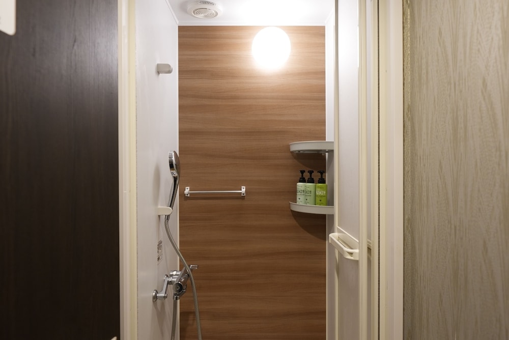 Hotel Tomariya Ueno - Hostel