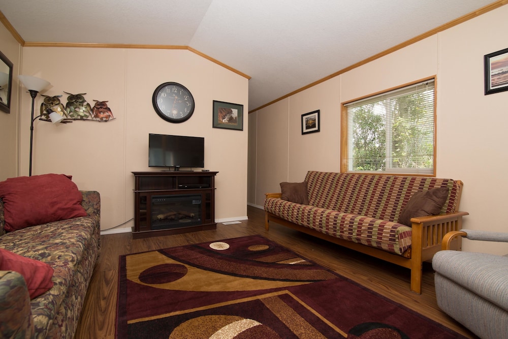 Whaler's Rest RV & Camping Resort