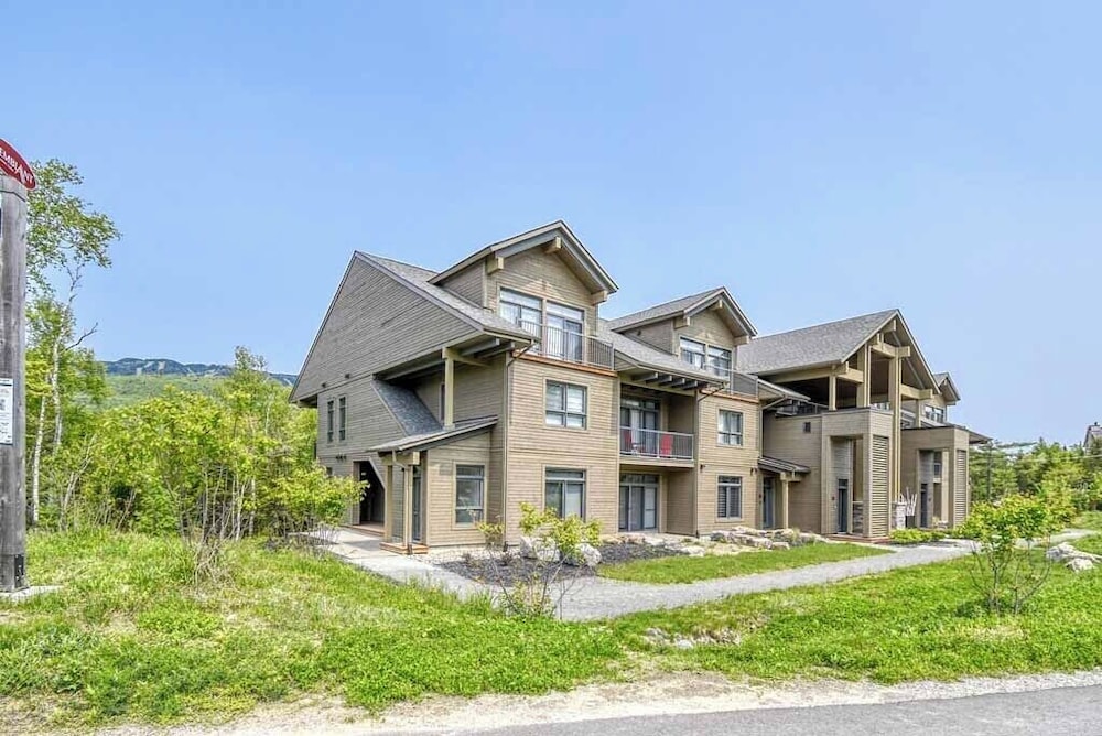101 Verbier Building 1