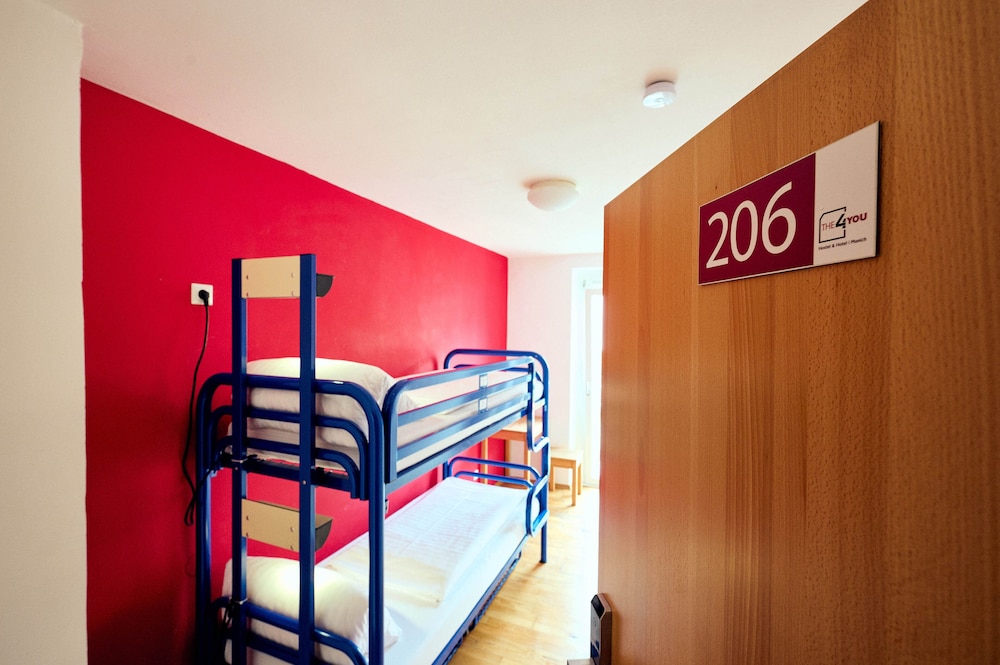 The 4 You Hostel & Hotel