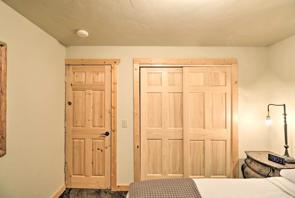 Quiet + Elegant Whitefish Home w/ Hot Tub view 3