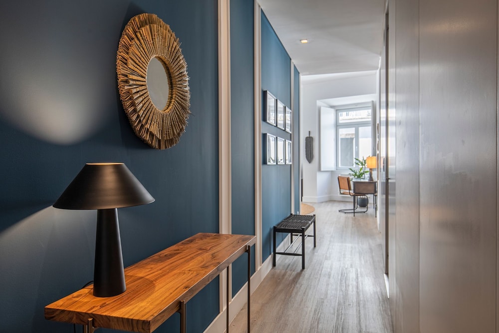 Ando Living - Abrantes 10 House