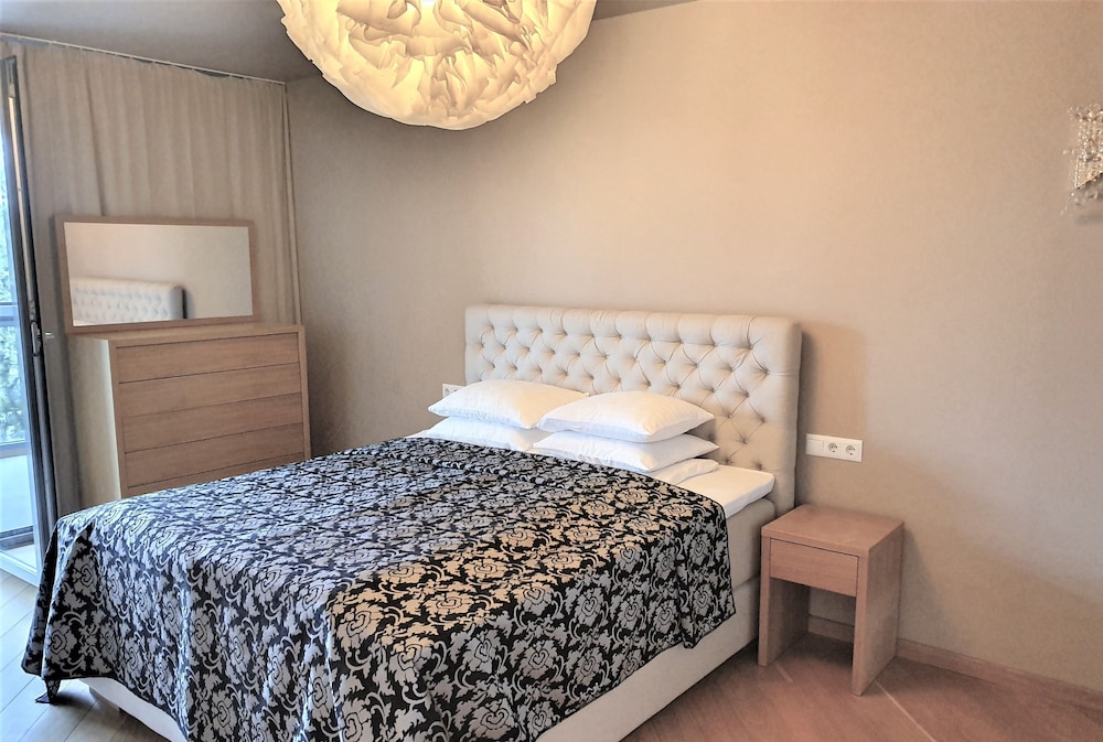 WINWINSTAY Exclusive Apartments by River Daugava view 3