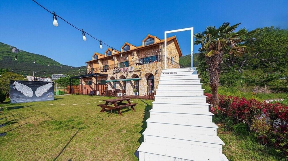 Grand Pension