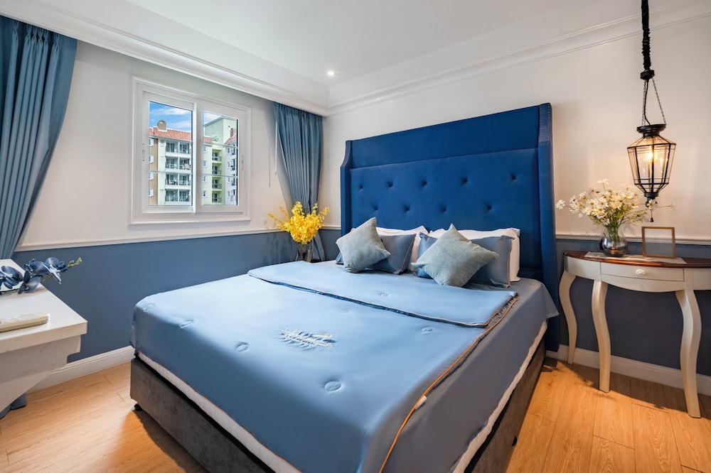 Seven Seas Cote d'Azur with Pool& Gym