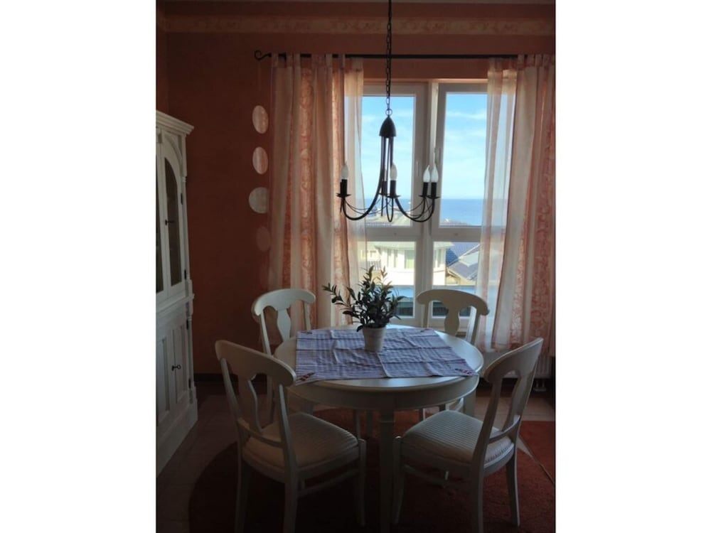 55, Apartment House 