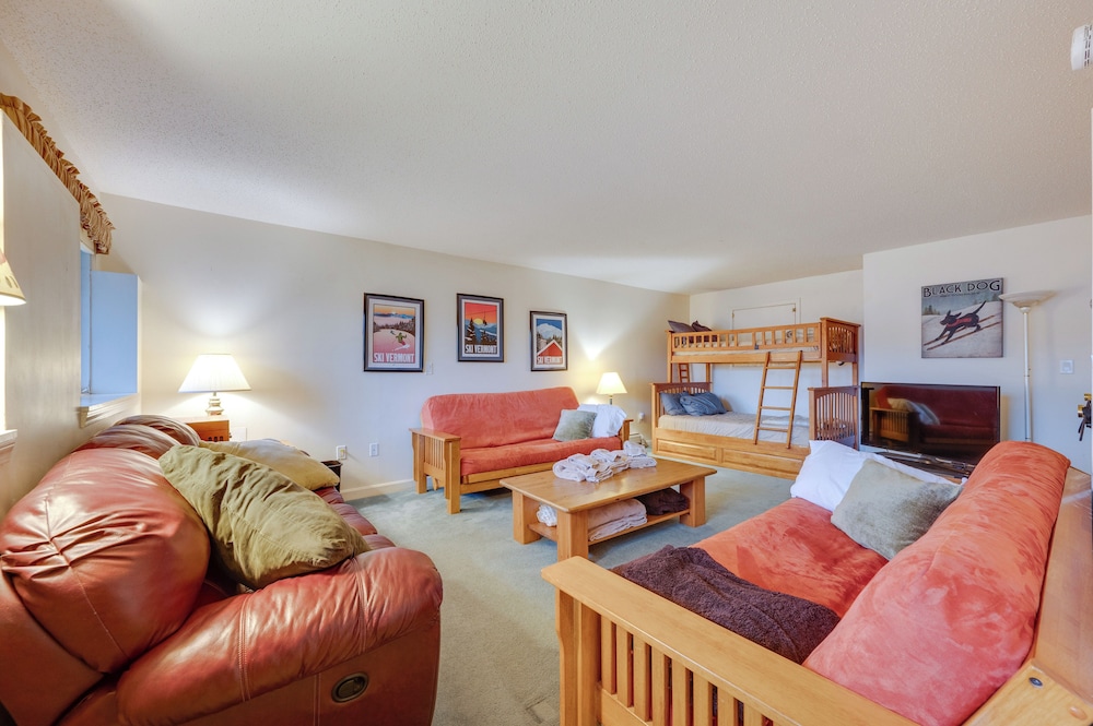 Ski-in Condo w/ Hot Tub on Burke Mtn Slopes!