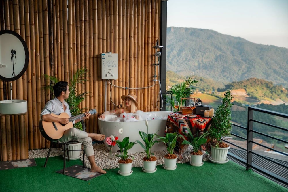 Mankhao Homestay
