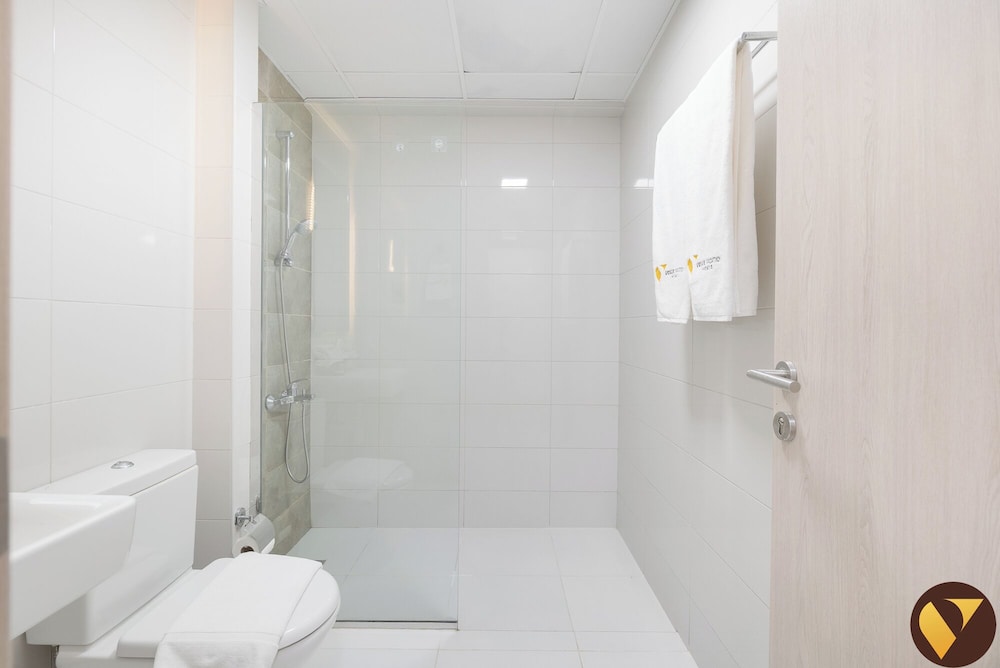 Stylish Peaceful in JVC full Amenities